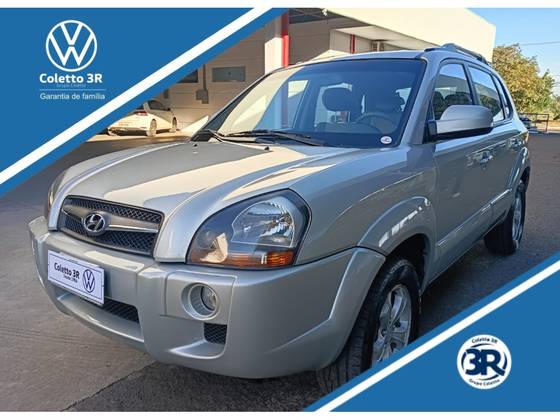 HYUNDAI TUCSON 2.0 MPFI GLS 16V 143CV 2WD GASOLINA 4P AUTOMÁTICO